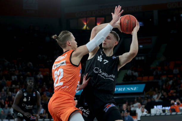 场国脚的过 场国脚的过