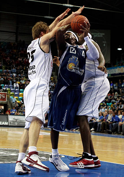 其依然出色 其依然出色