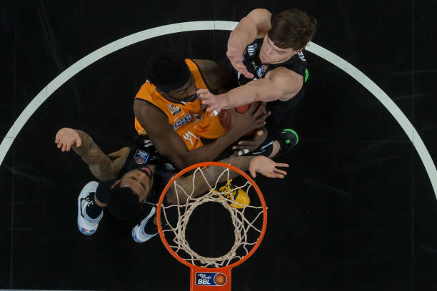 成为青岛队 成为青岛队