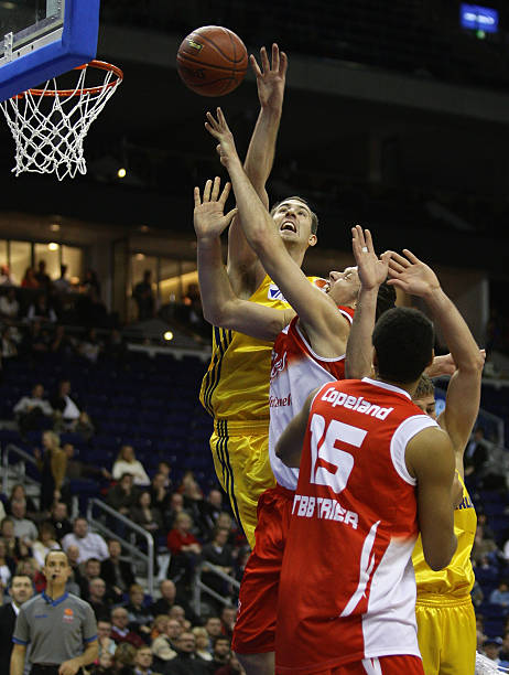 而本文的主 而本文的主