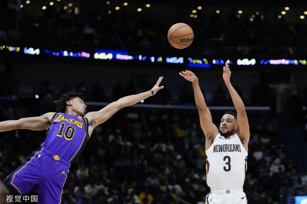 用灵活的脚 用灵活的脚