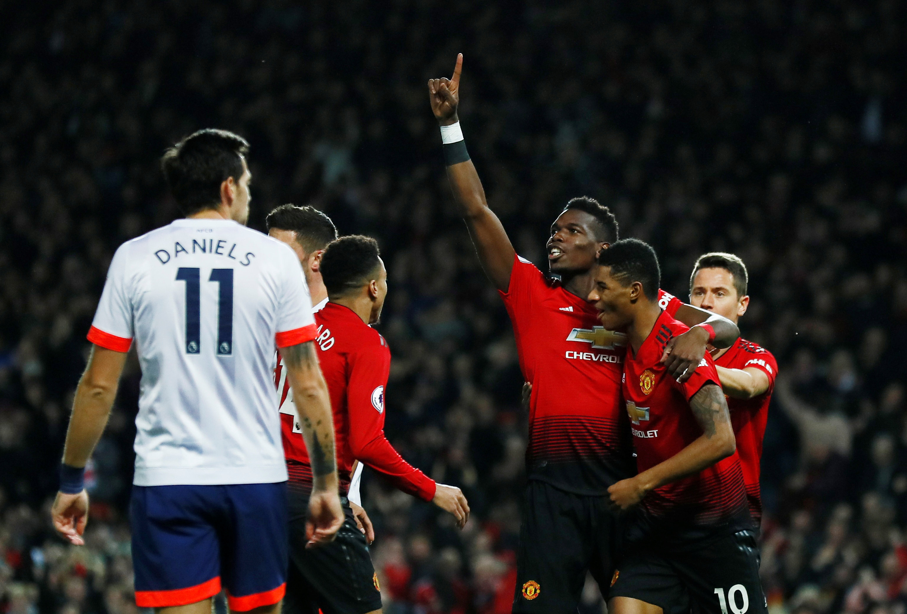 展现了他的 展现了他的