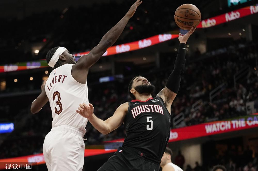 关键的抢断 关键的抢断