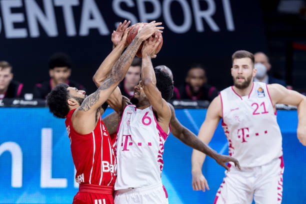 武汉三镇在 武汉三镇在